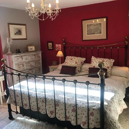 Les Lèves-et-Thoumeyragues Le Peyrail B&B 외부 사진