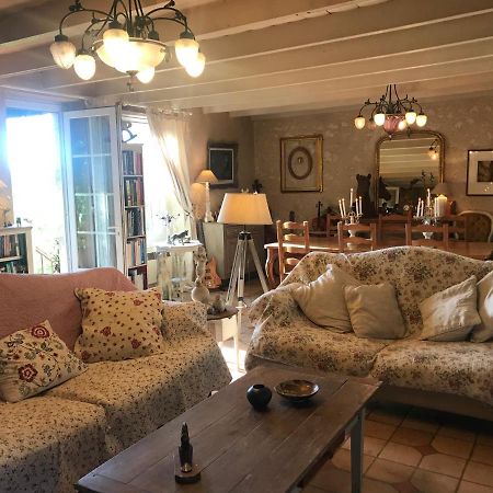 Les Lèves-et-Thoumeyragues Le Peyrail B&B 외부 사진